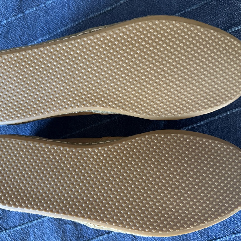TOMS Women's Brown Suede Loafers - Picture 7 of 11